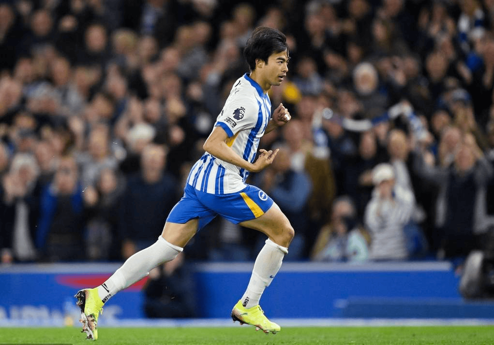 人从100米高空坠落需要几秒