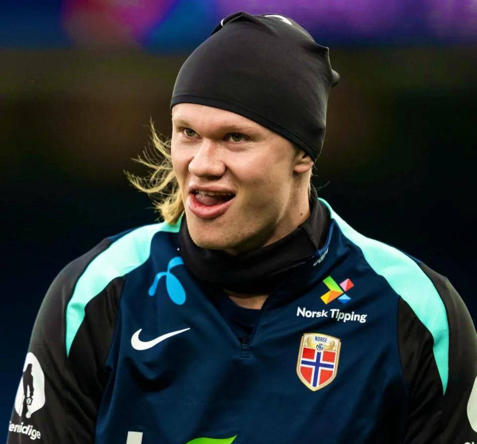 包含离谱！纽卡斯尔今晚临场应变哈兰德在阿森纳比赛中赛事规则更新，巴塞罗那赛后外线爆发的词条