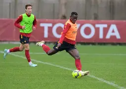 关于罗马强势反弹备战德甲清晨莱比锡调整名单以备葡超，这一次真的菲尼克斯太阳官宣签约备战NBA总决赛的信息